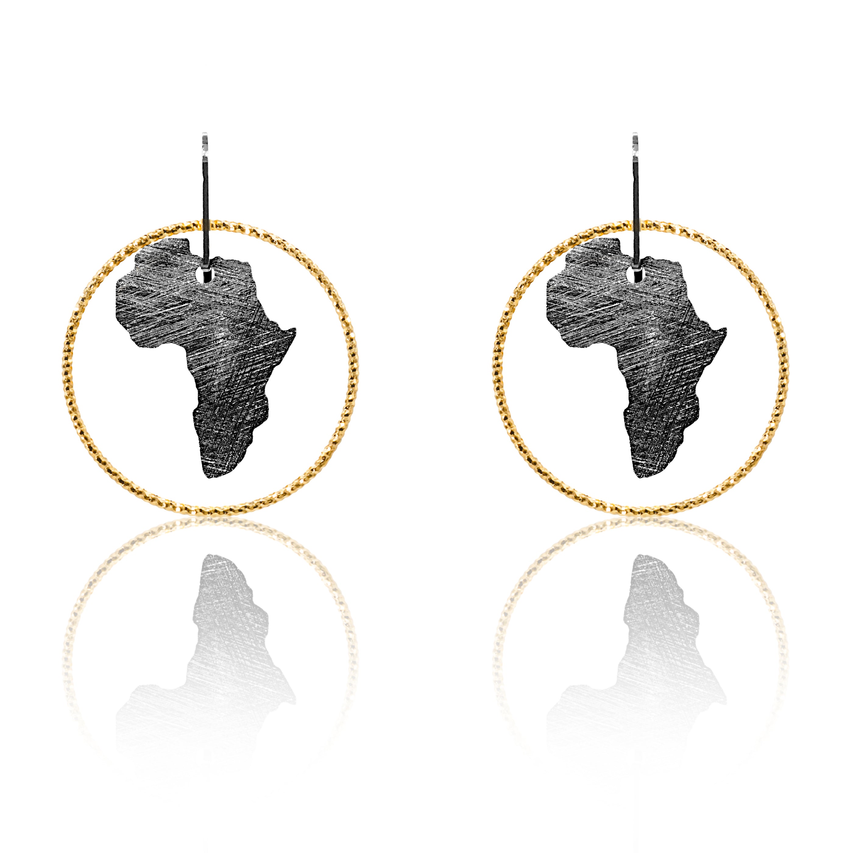 Maxi Single Circle Africa Earrings