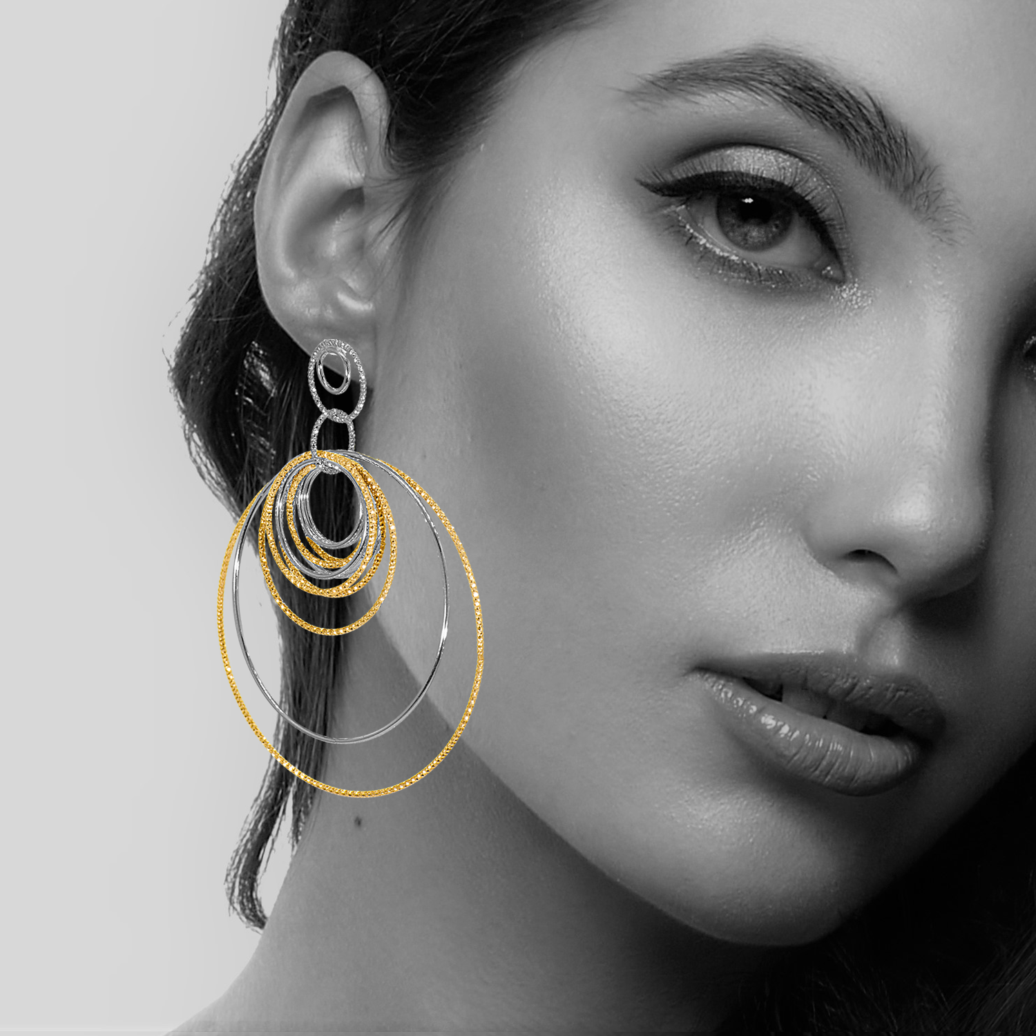 Romanza Earrings